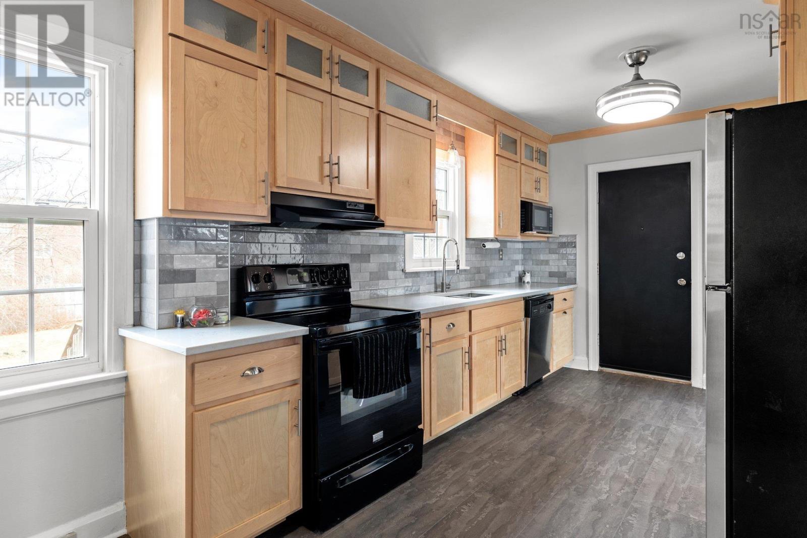 83 Lakecrest Drive, Dartmouth, Nova Scotia  B2X 1V4 - Photo 10 - 202506230