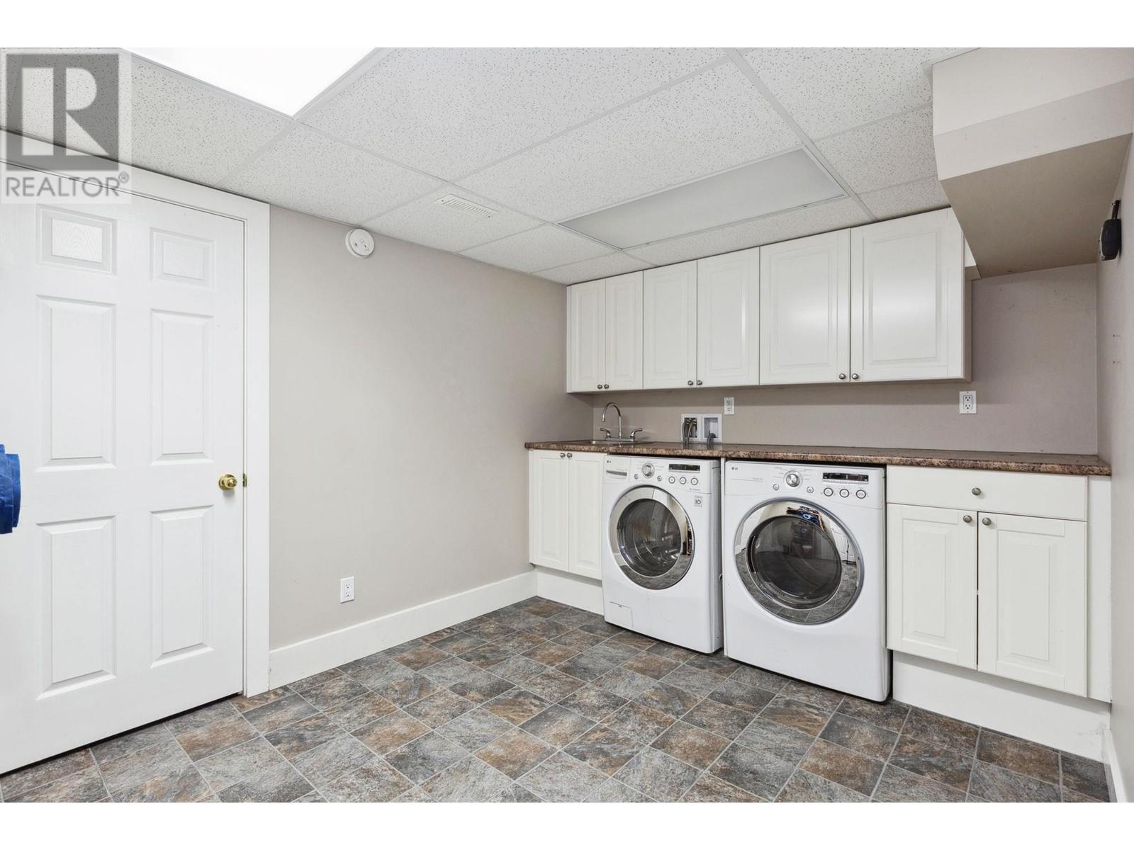 4590 Mapleridge Drive, North Vancouver, British Columbia  V7R 4M8 - Photo 33 - R2983445