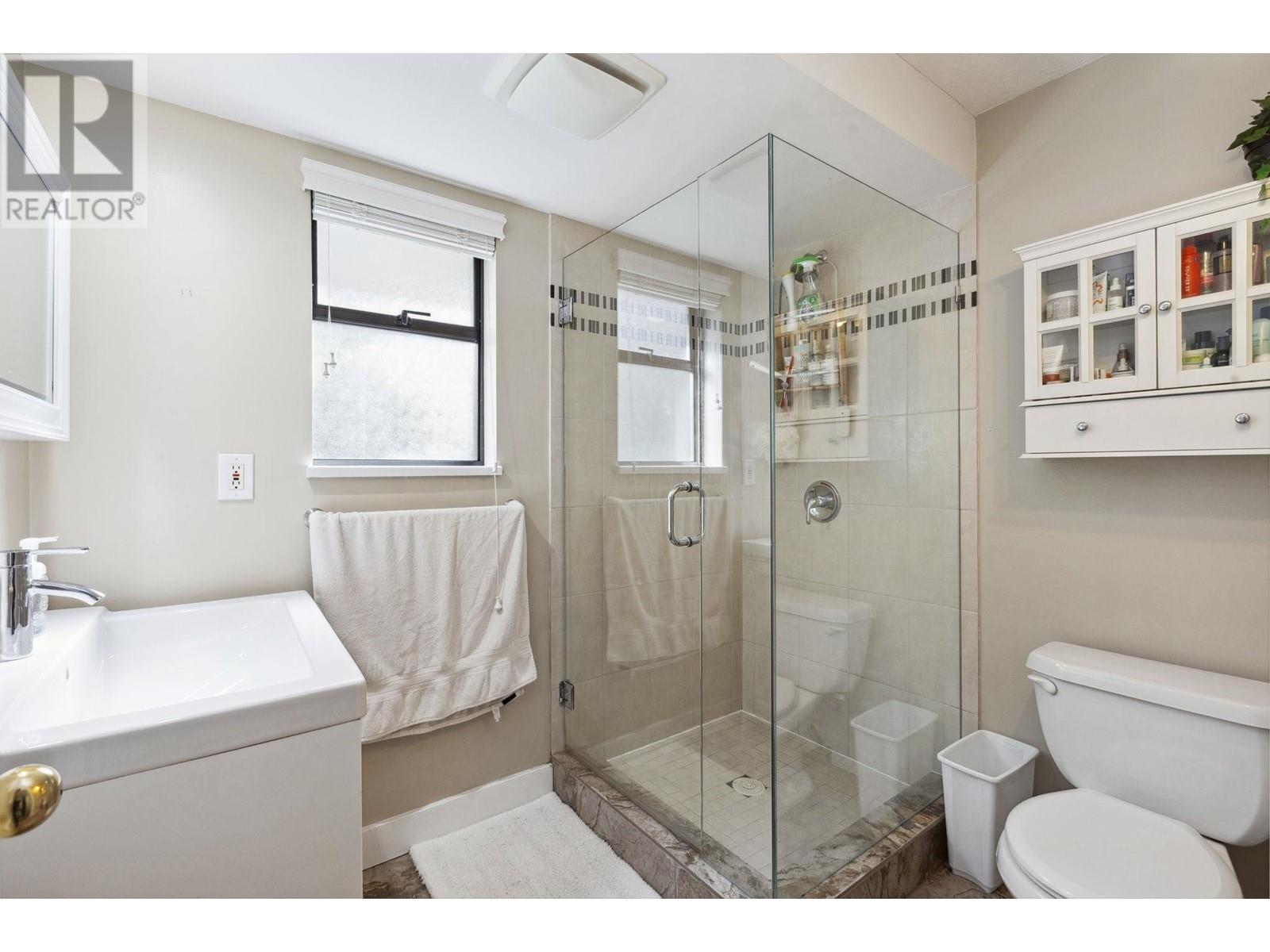 4590 Mapleridge Drive, North Vancouver, British Columbia  V7R 4M8 - Photo 37 - R2983445
