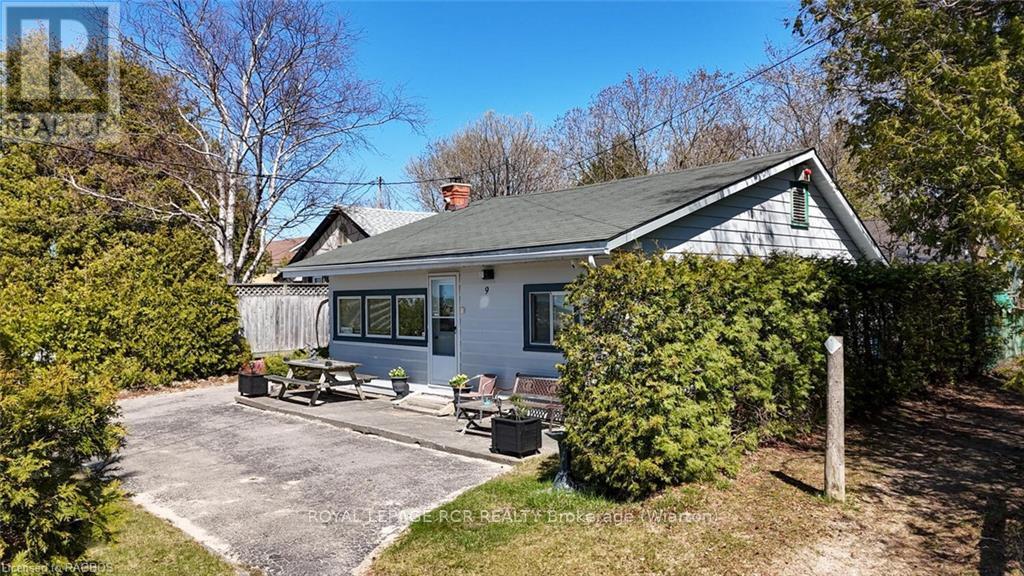 9 Lakeshore Boulevard S, South Bruce Peninsula, Ontario  N0H 2G0 - Photo 5 - X10847629