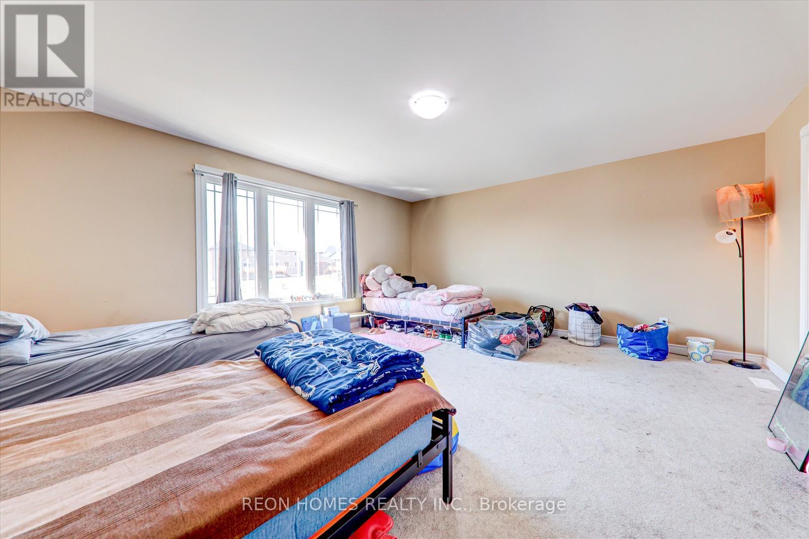 42 York Drive, Peterborough North, Ontario  K9H 5B9 - Photo 23 - X12029264