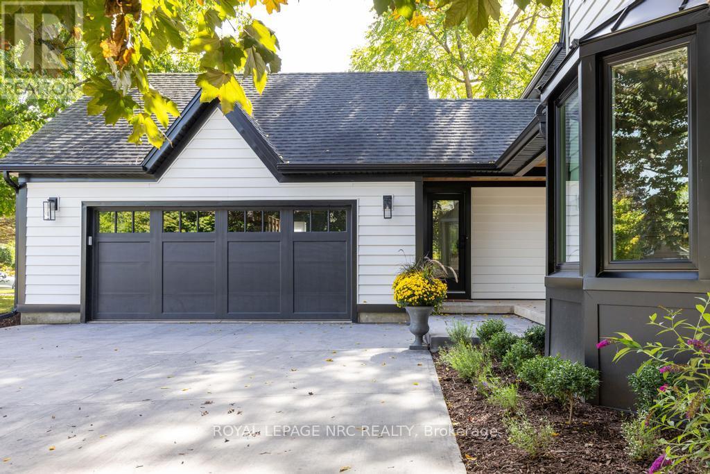 Property at 12 SCOTTDALE COURT image 4