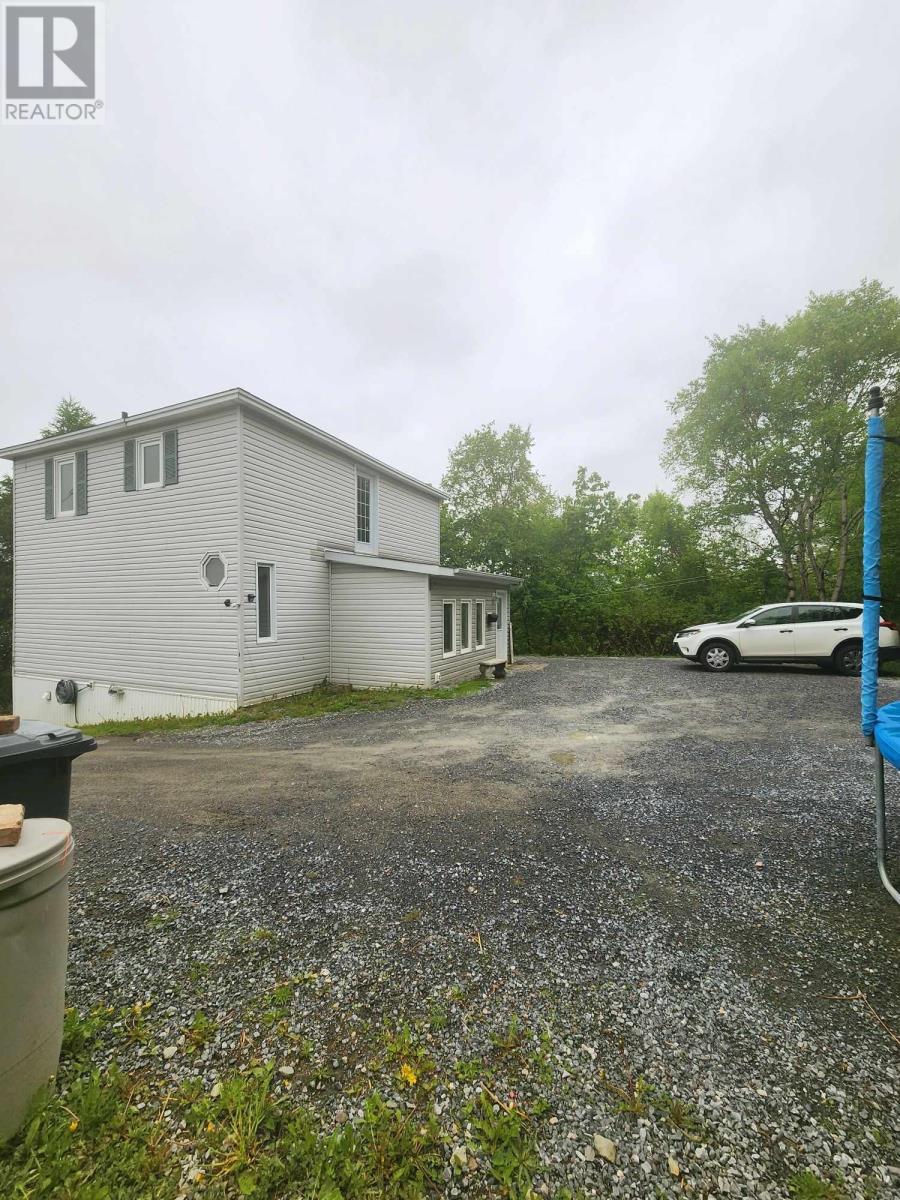 Property at 104 Humber Road image 4
