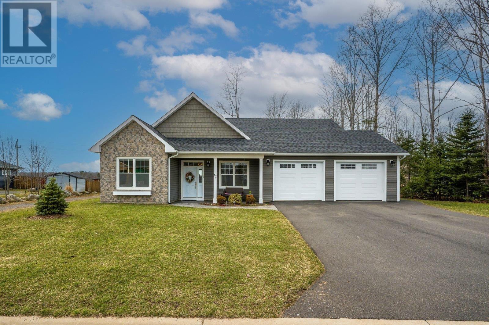 32 MacIntosh Street, berwick, Nova Scotia