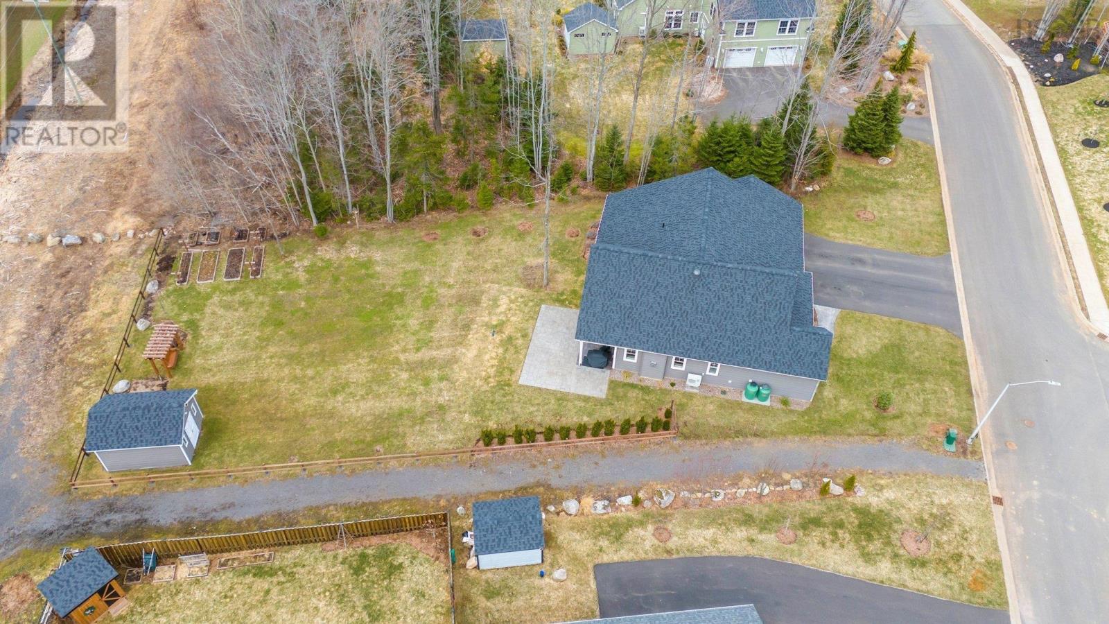 32 Macintosh Street, Berwick, Nova Scotia  B0P 1E0 - Photo 10 - 202506240