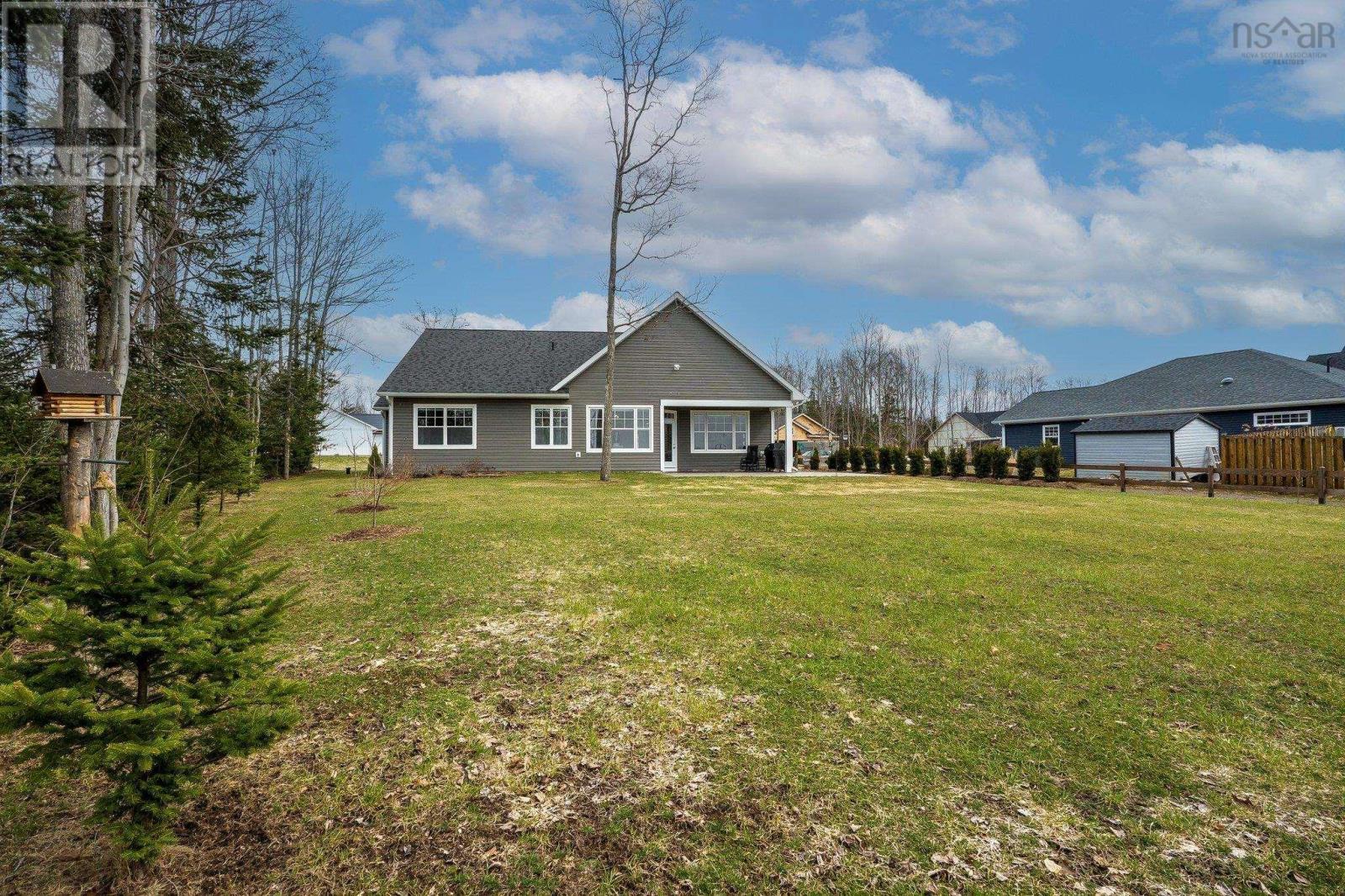 32 Macintosh Street, Berwick, Nova Scotia  B0P 1E0 - Photo 6 - 202506240