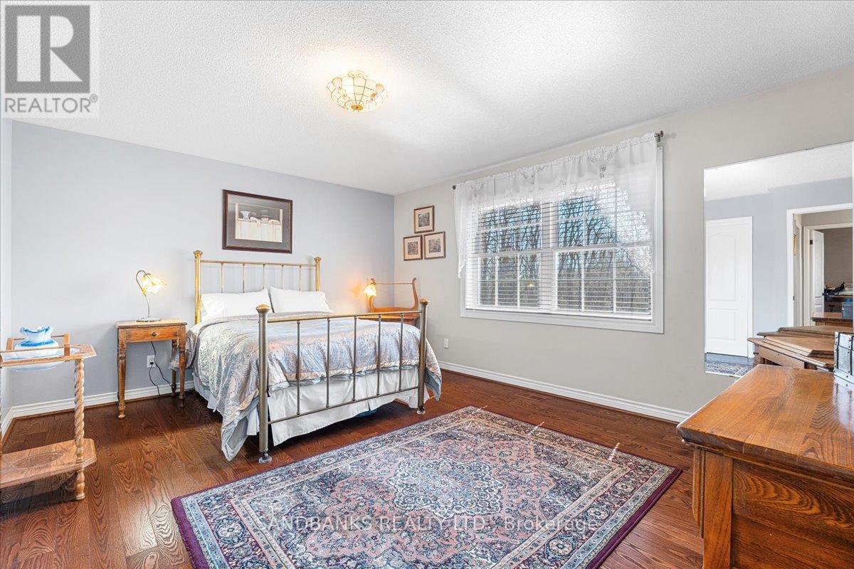 108 MURRAY STREET Quinte West (Murray Ward)