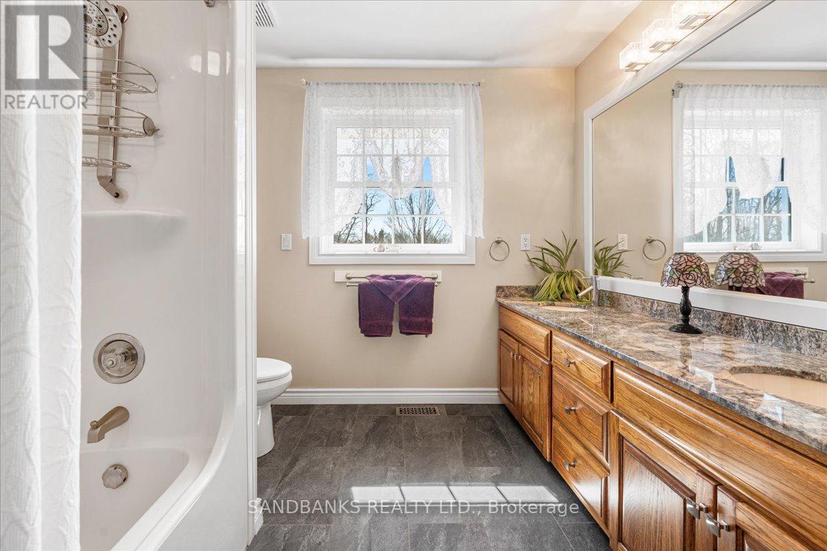 108 MURRAY STREET Quinte West (Murray Ward)