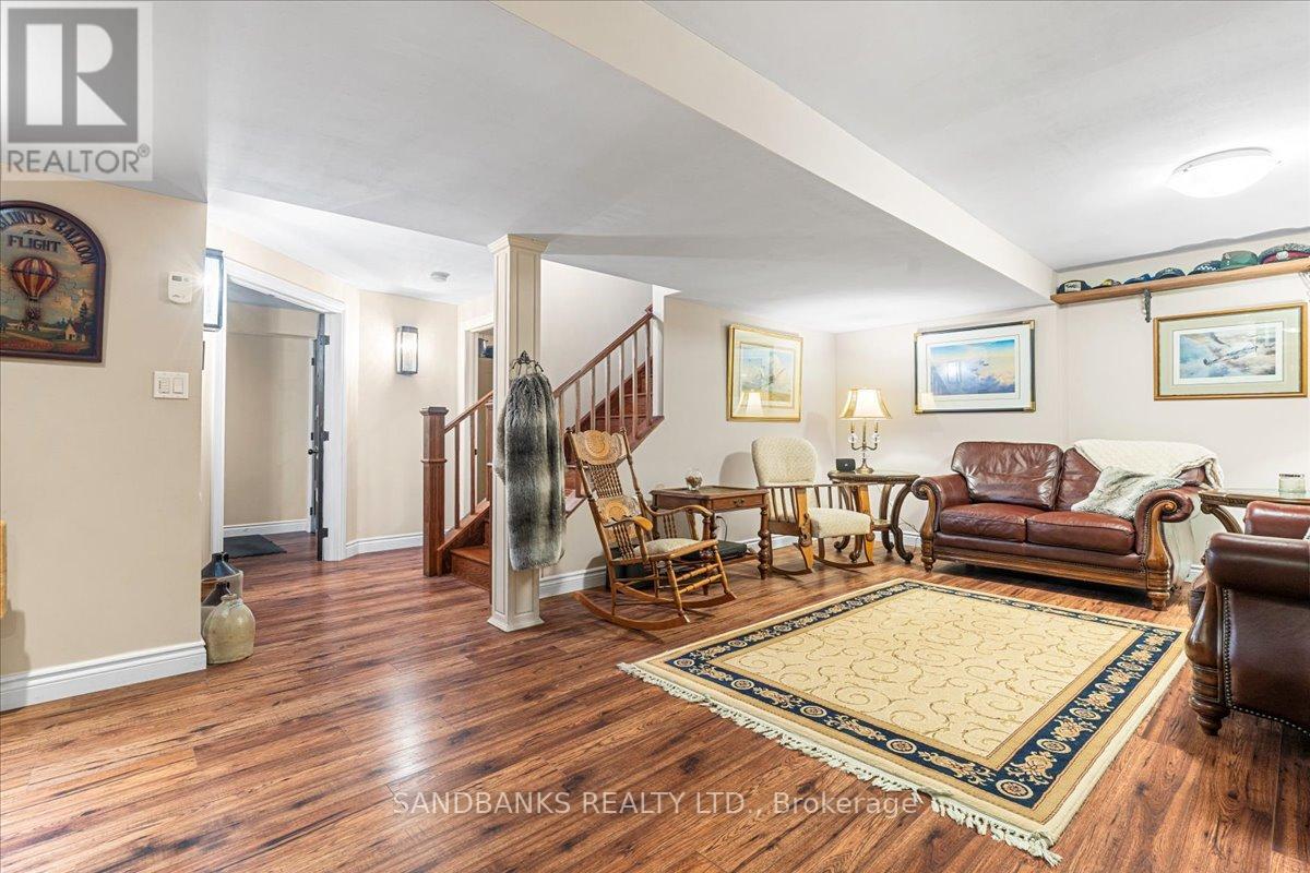 108 MURRAY STREET Quinte West (Murray Ward)