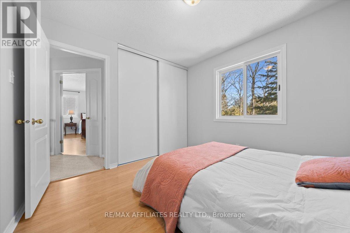 2055 Rolling Brook Drive, Ottawa, Ontario  K1W 1E2 - Photo 32 - X12050814