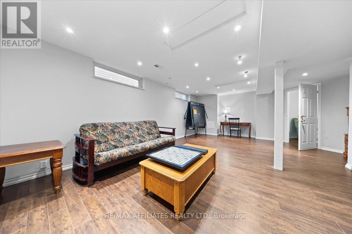 2055 Rolling Brook Drive, Ottawa, Ontario  K1W 1E2 - Photo 40 - X12050814