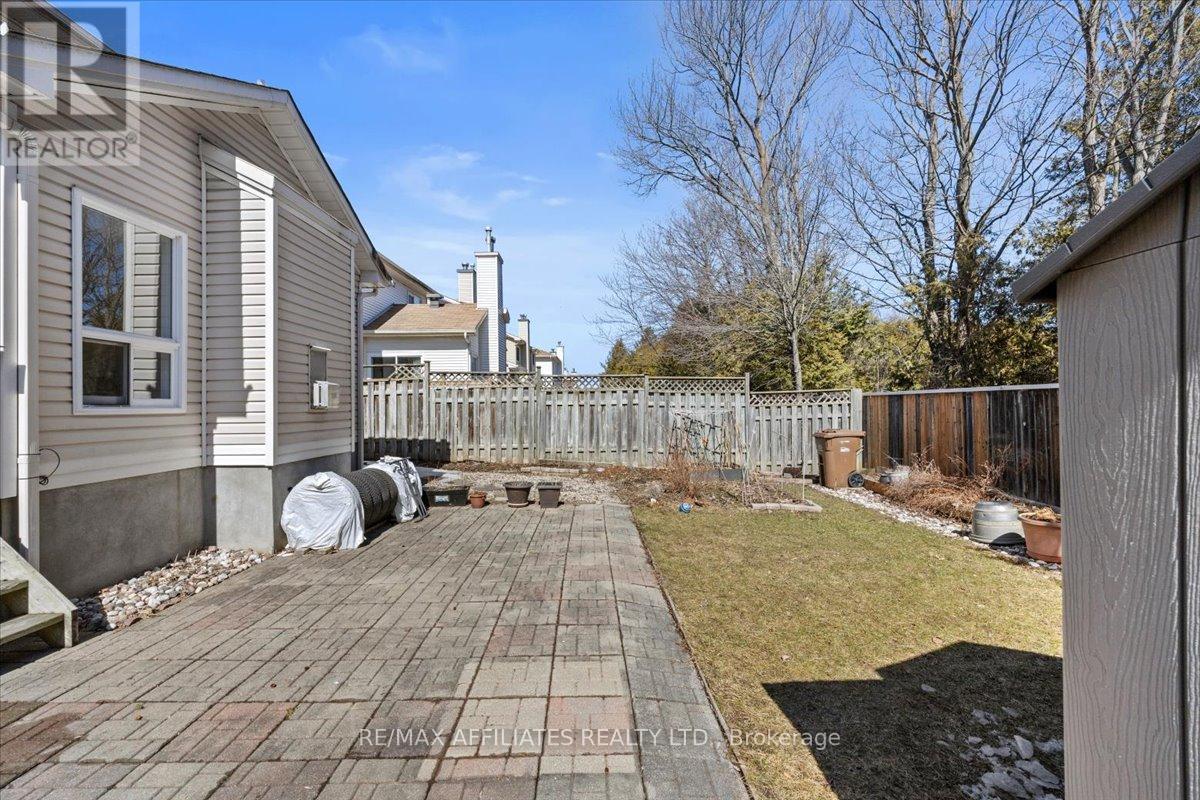 2055 Rolling Brook Drive, Ottawa, Ontario  K1W 1E2 - Photo 41 - X12050814