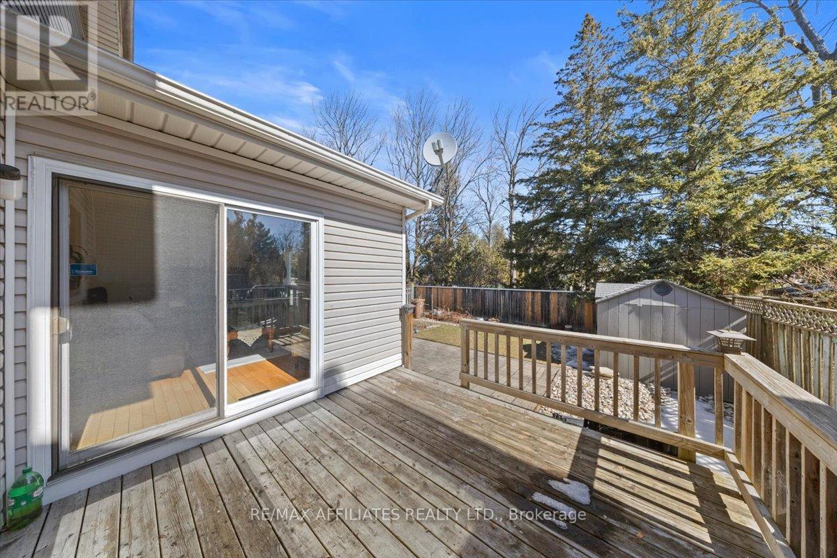 2055 Rolling Brook Drive, Ottawa, Ontario  K1W 1E2 - Photo 42 - X12050814