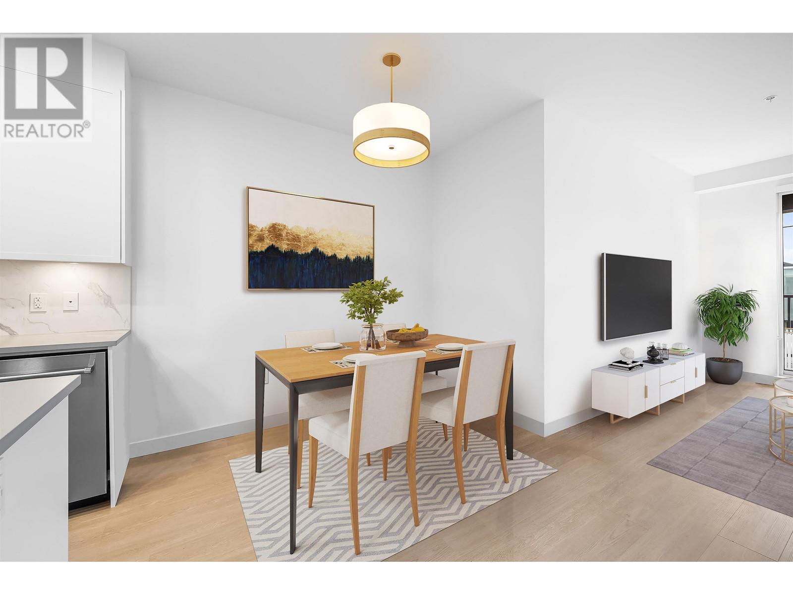 Listing Picture 7 of 32 : 203 7788 18TH STREET, Burnaby / 本拿比 - 魯藝地產 Yvonne Lu Group - MLS Medallion Club Member