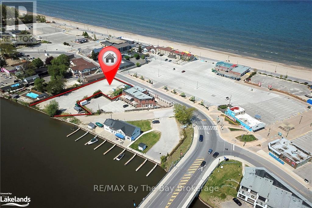 35 MOSLEY STREET, Wasaga Beach, Ontario