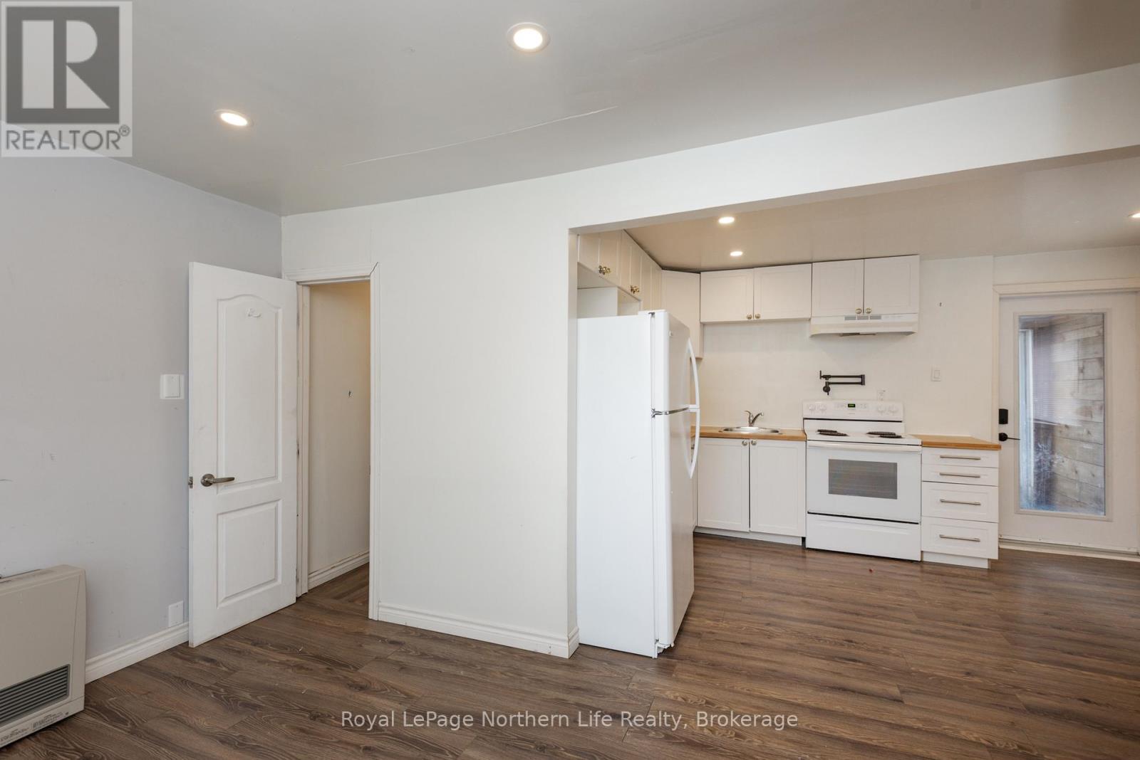 444 Second Avenue E, North Bay, Ontario  P1B 1L8 - Photo 17 - X12050746