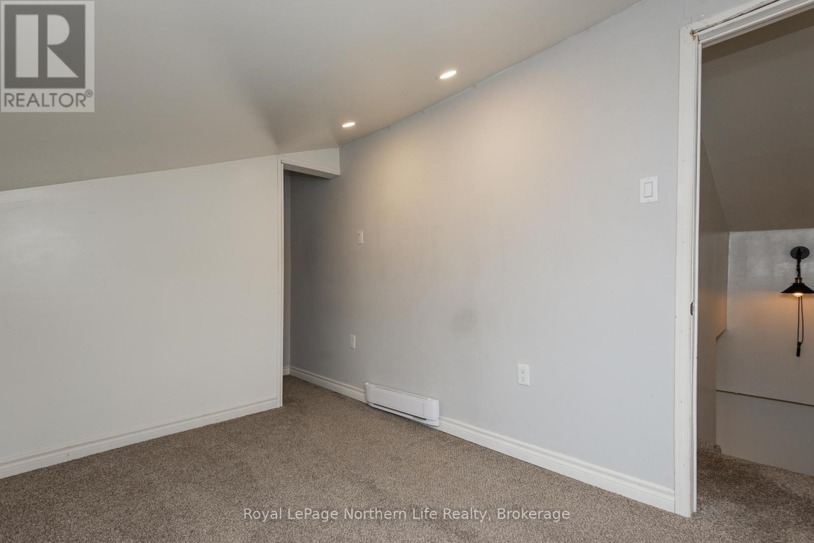 444 Second Avenue E, North Bay, Ontario  P1B 1L8 - Photo 24 - X12050746