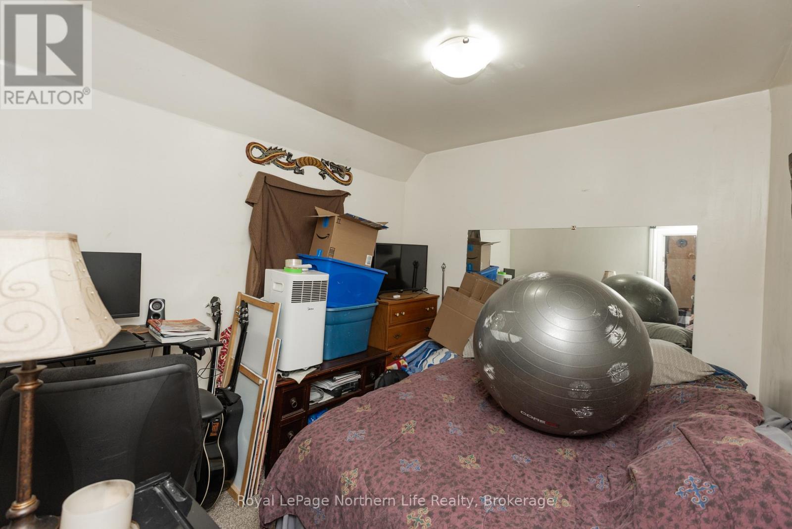 444 Second Avenue E, North Bay, Ontario  P1B 1L8 - Photo 36 - X12050746