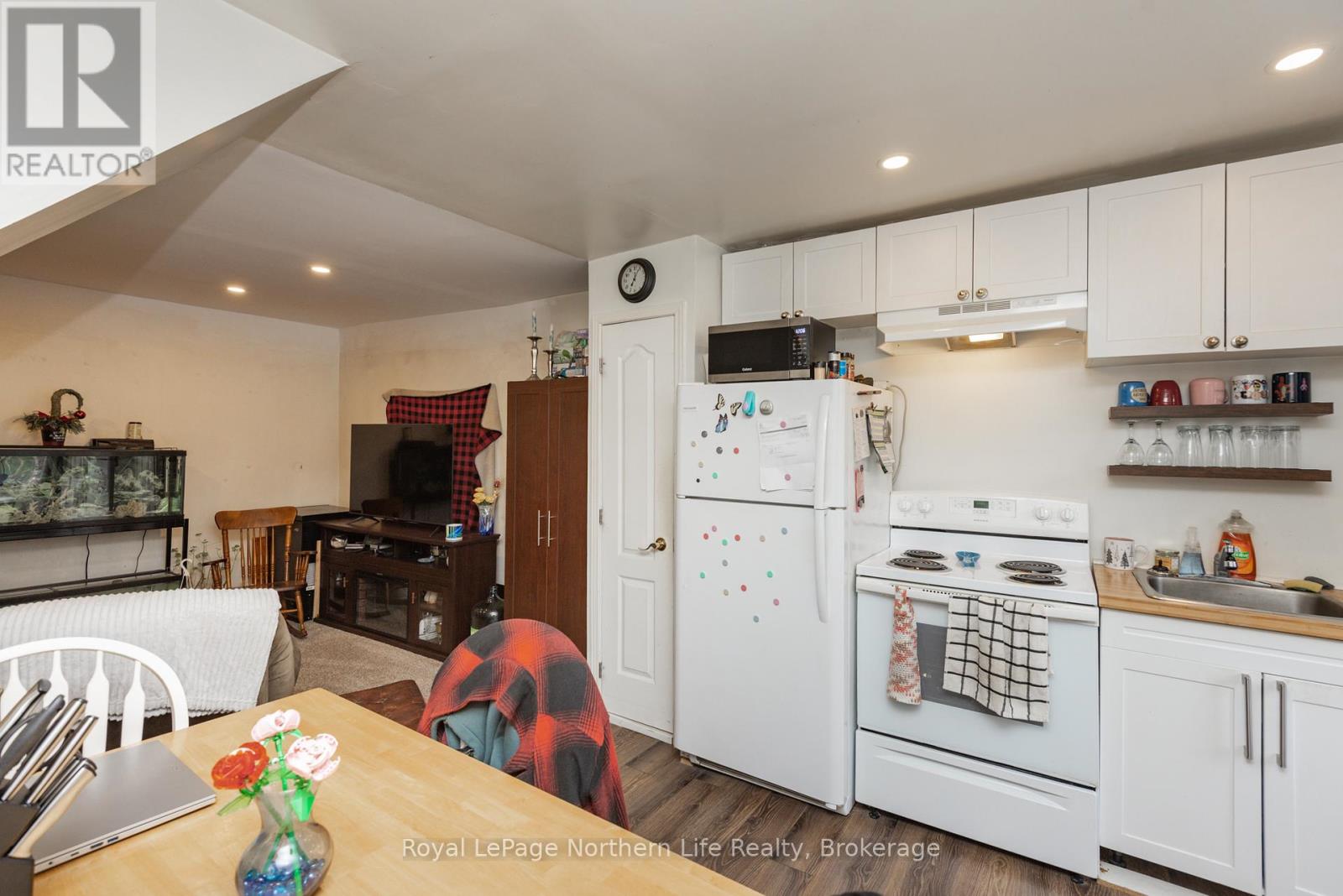 444 Second Avenue E, North Bay, Ontario  P1B 1L8 - Photo 43 - X12050746