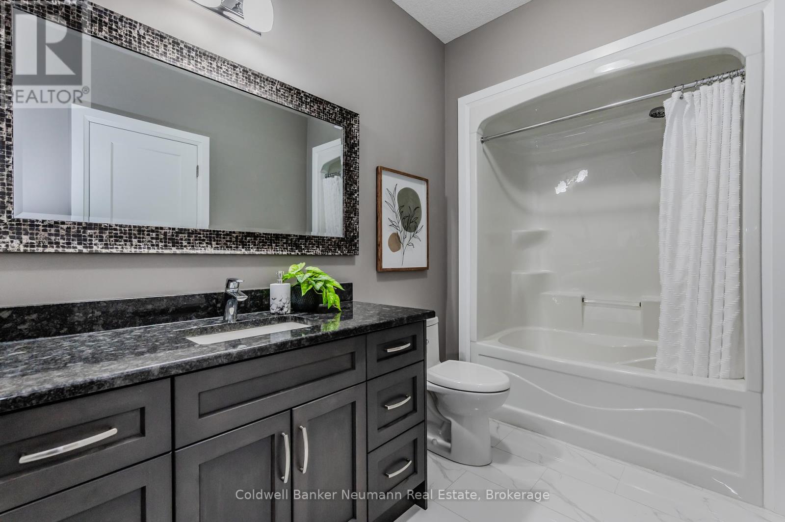 970 Reserve Avenue S, North Perth, Ontario  N4W 0B7 - Photo 15 - X12027683