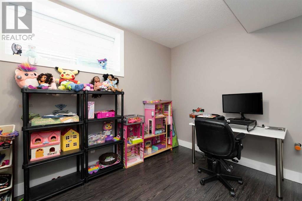 104 Dixon Road, Fort Mcmurray, Alberta  T9K 0Y5 - Photo 33 - A2207030