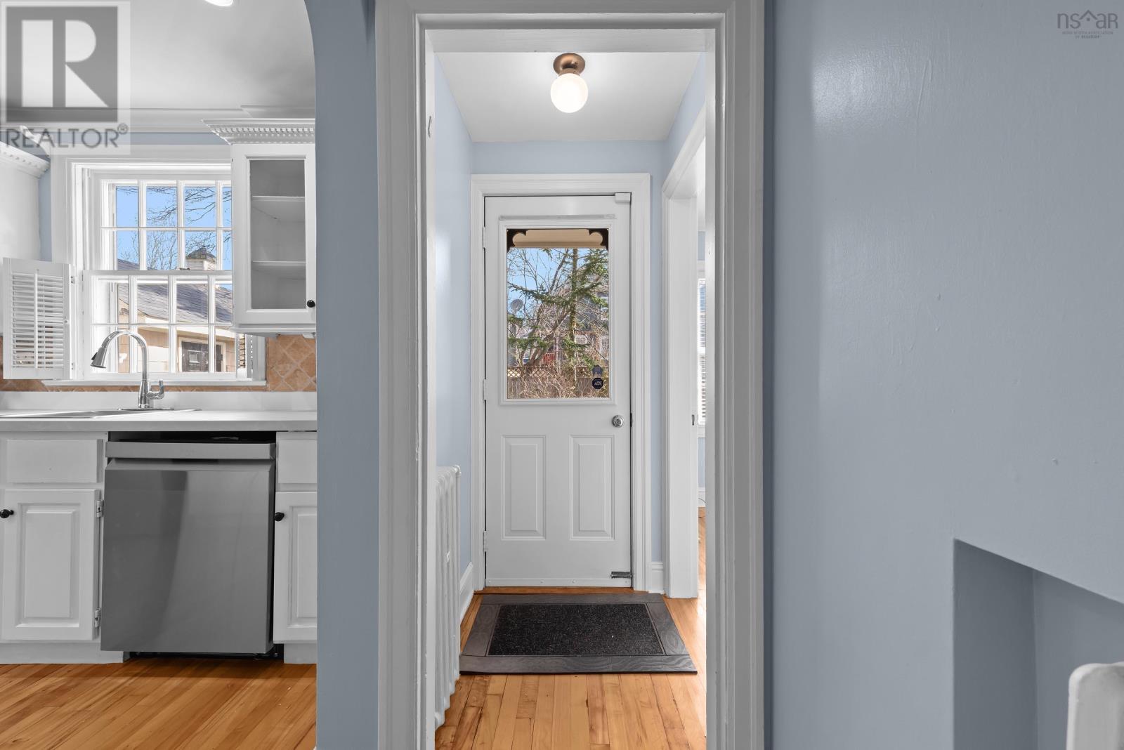 2535 Connaught Avenue, Halifax, Nova Scotia  B3L 2Z5 - Photo 11 - 202506243