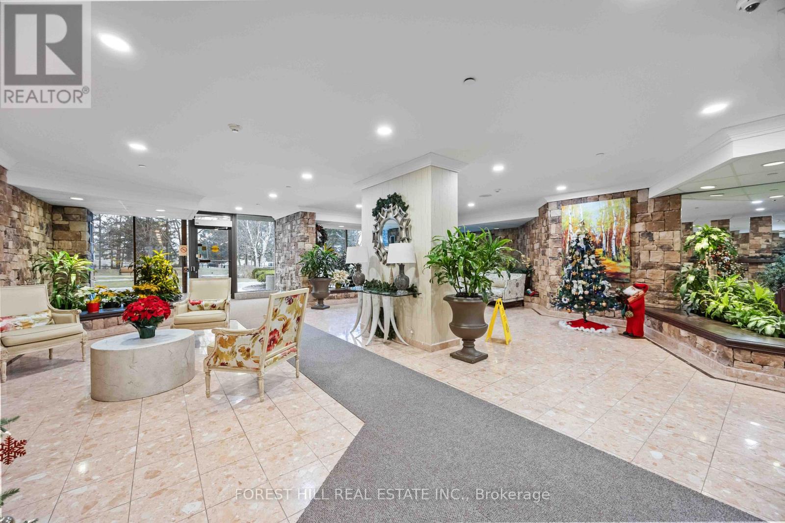 Property at 1004 - 2350 BRIDLETOWNE CIRCLE image 2