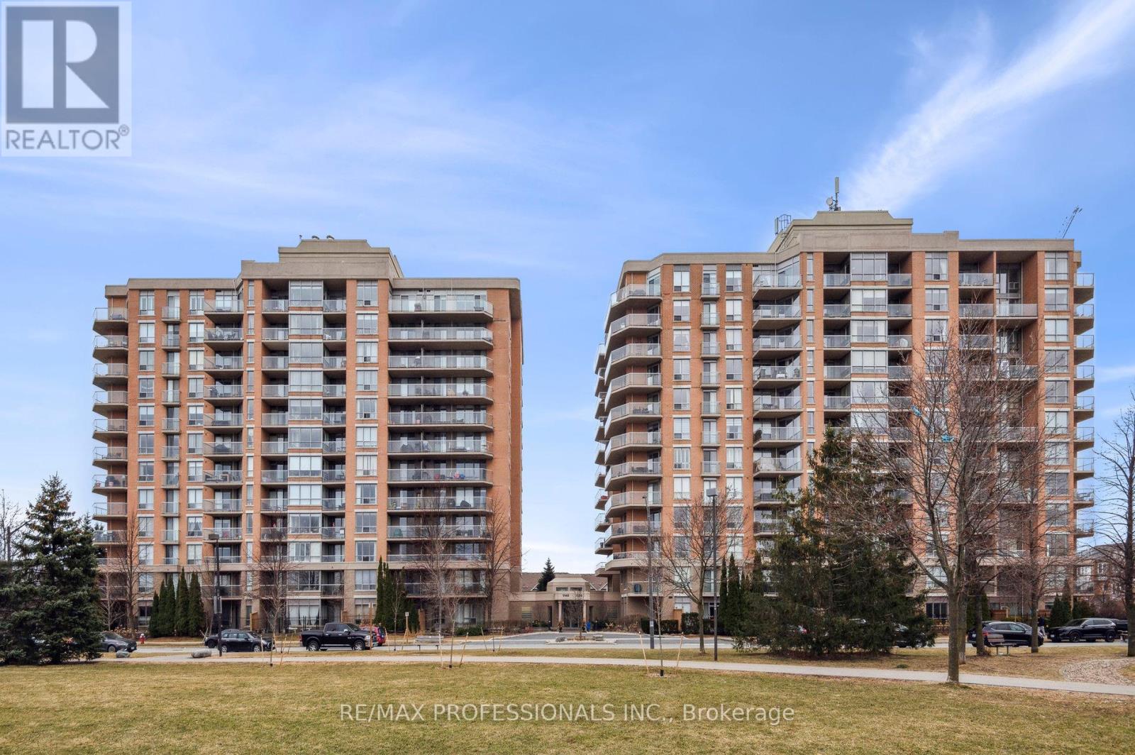 Property at 103 - 1140 PARKWEST PLACE W image 1