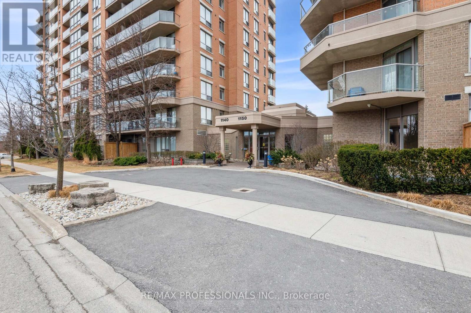 Property at 103 - 1140 PARKWEST PLACE W image 3