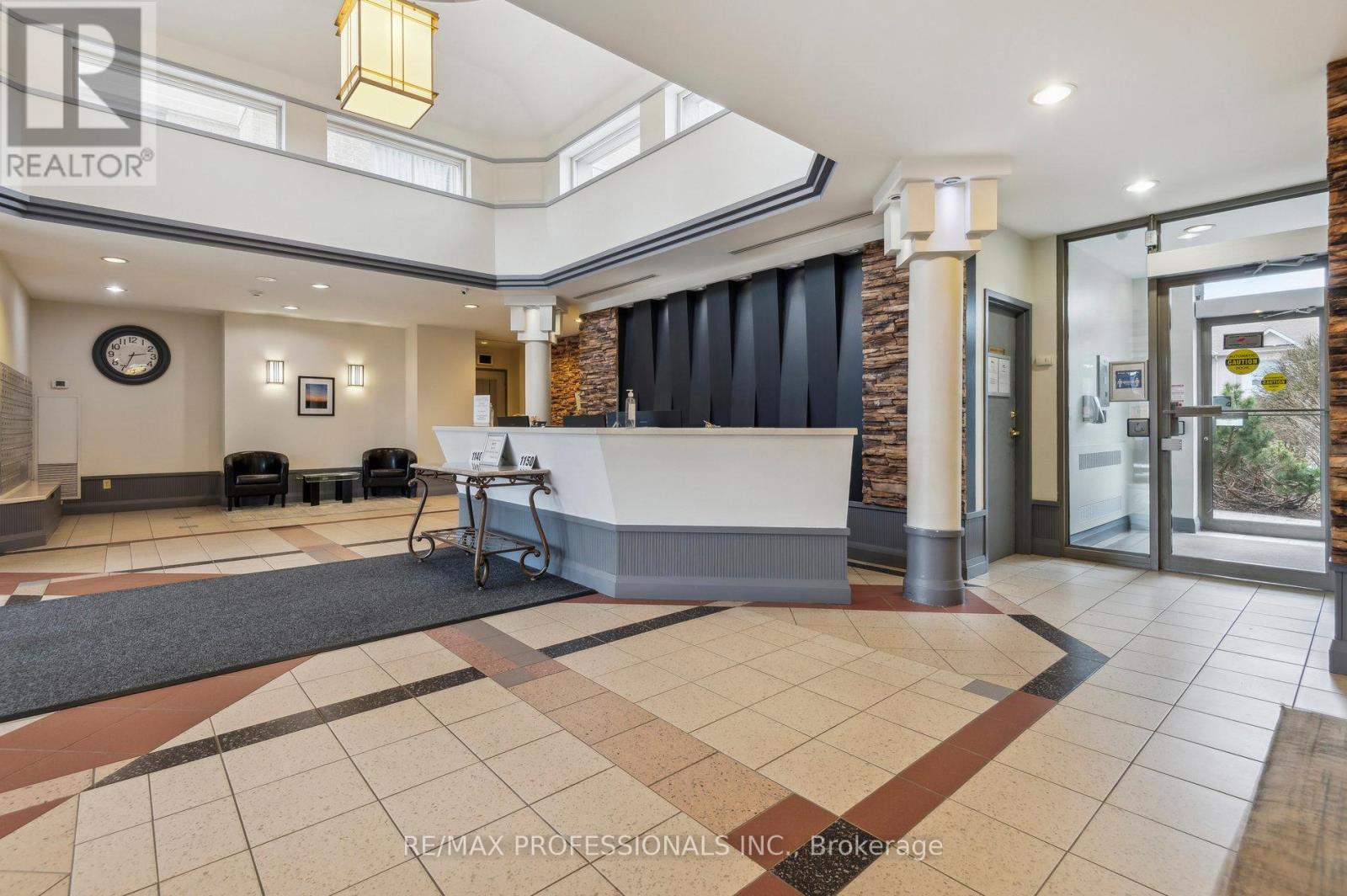 Property at 103 - 1140 PARKWEST PLACE W image 5