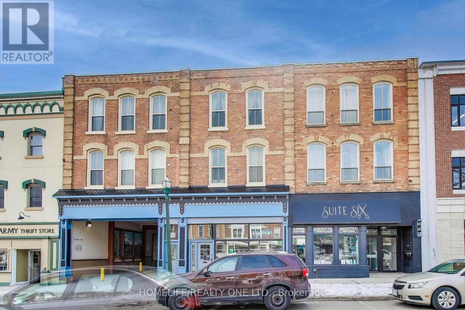 Property at 3 - 166 BROADWAY image 1