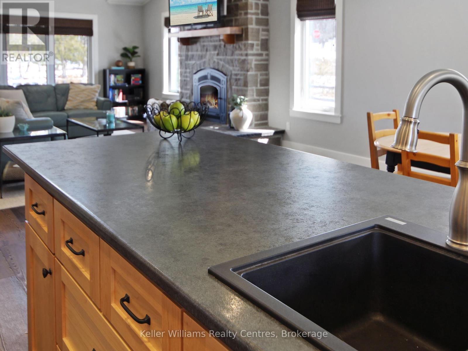 116 Havelock Street, Georgian Bluffs, Ontario  N0H 2T0 - Photo 19 - X12047558