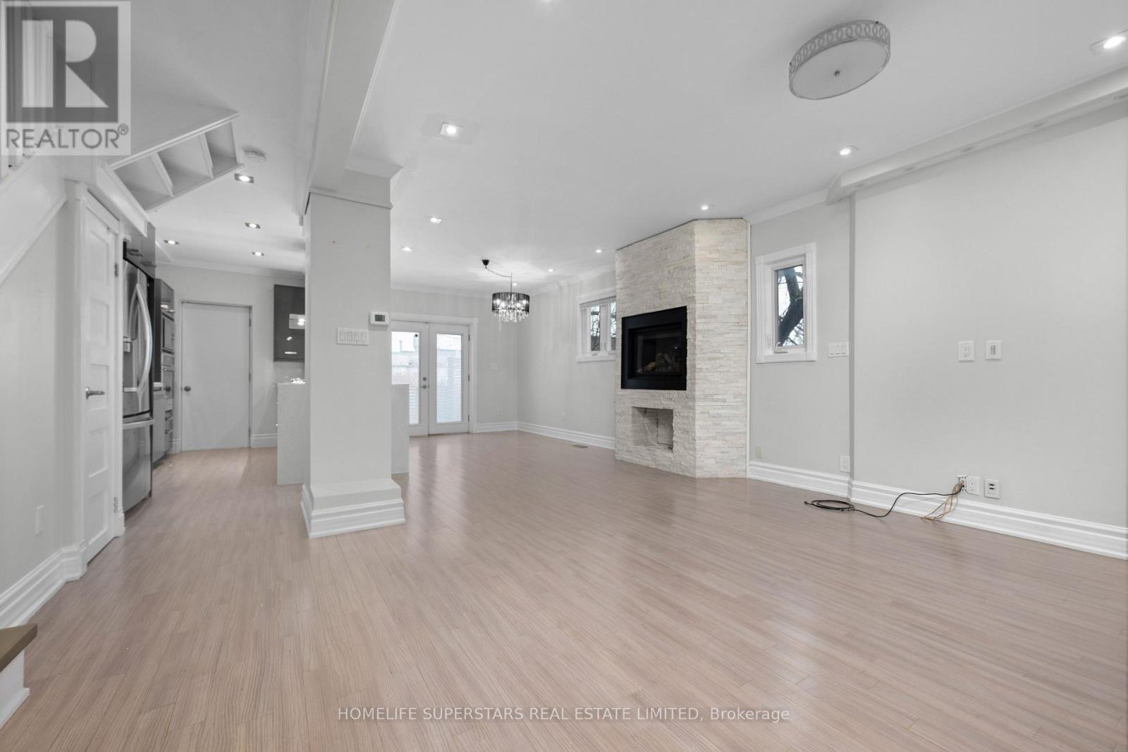 Property at 5 ALDGATE AVENUE image 4