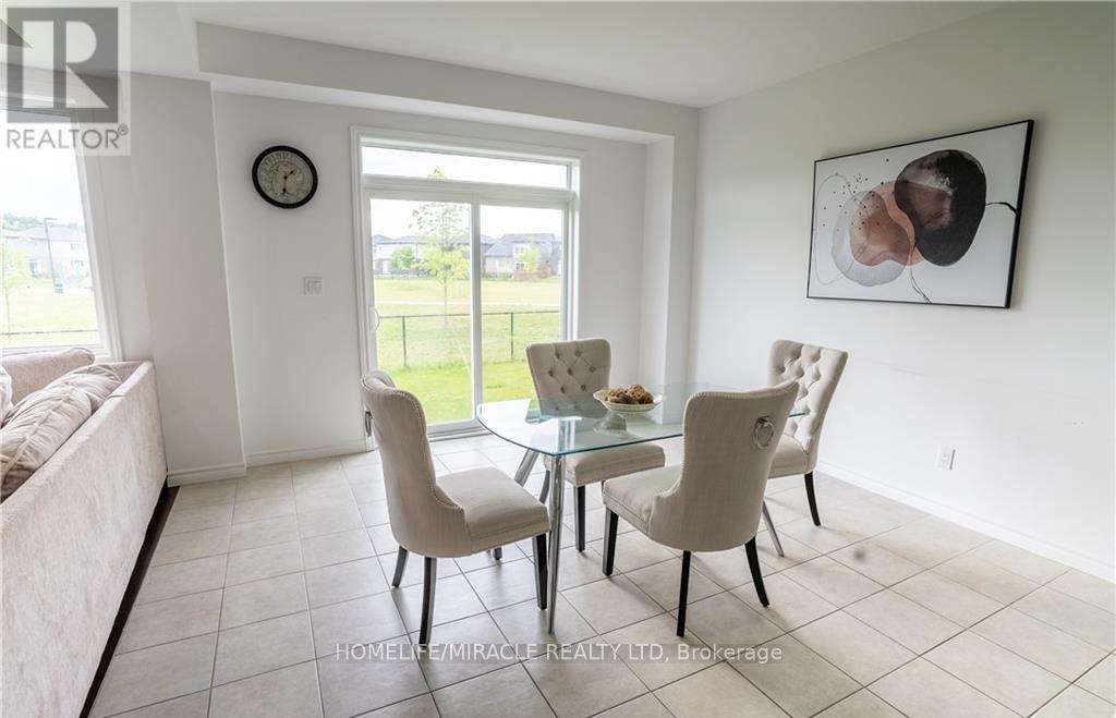 58 Beauchamp Drive, Cambridge, Ontario  N1S 0A2 - Photo 11 - X12050855