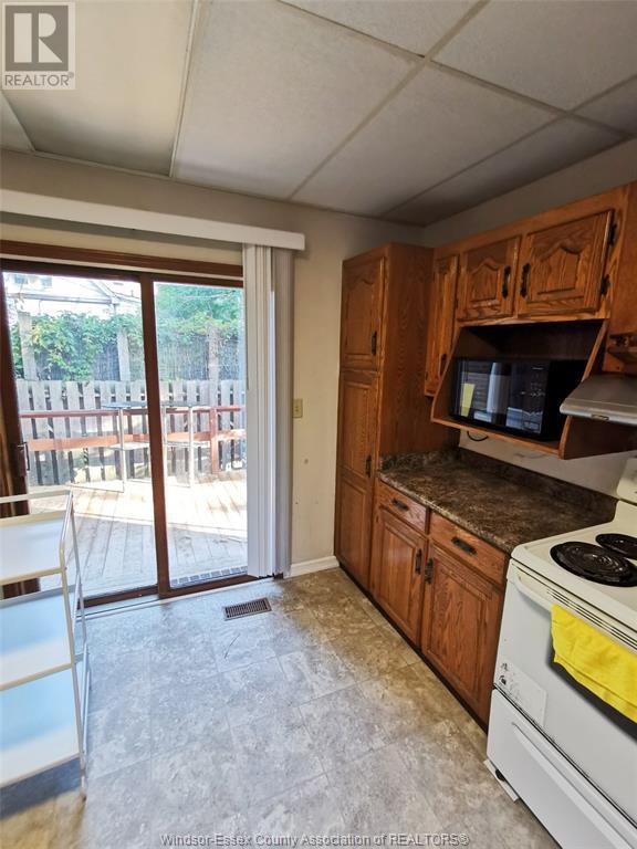 Property at 448 ROSEDALE image 5