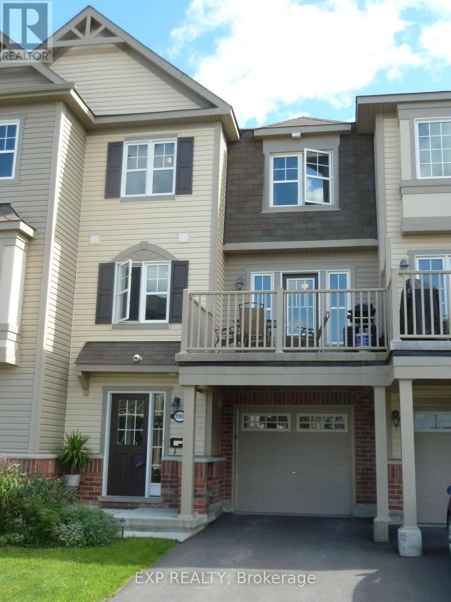 Property at 2307 BLUE ASTER STREET image 3