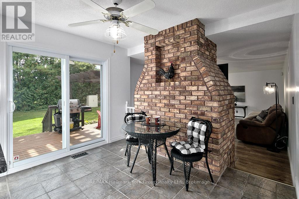 17 Mckean Boulevard, Clearview, Ontario  L0M 1P0 - Photo 16 - S12050957