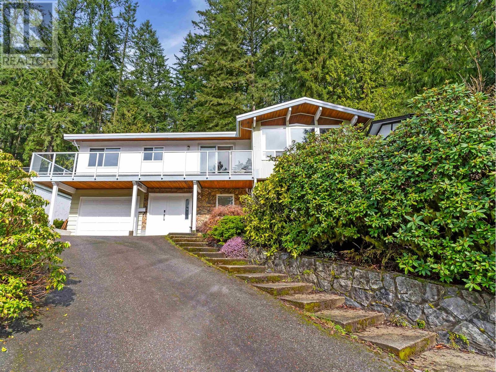 2422 Hyannis Drive, North Vancouver, British Columbia  V7H 2E6 - Photo 8 - R2983455