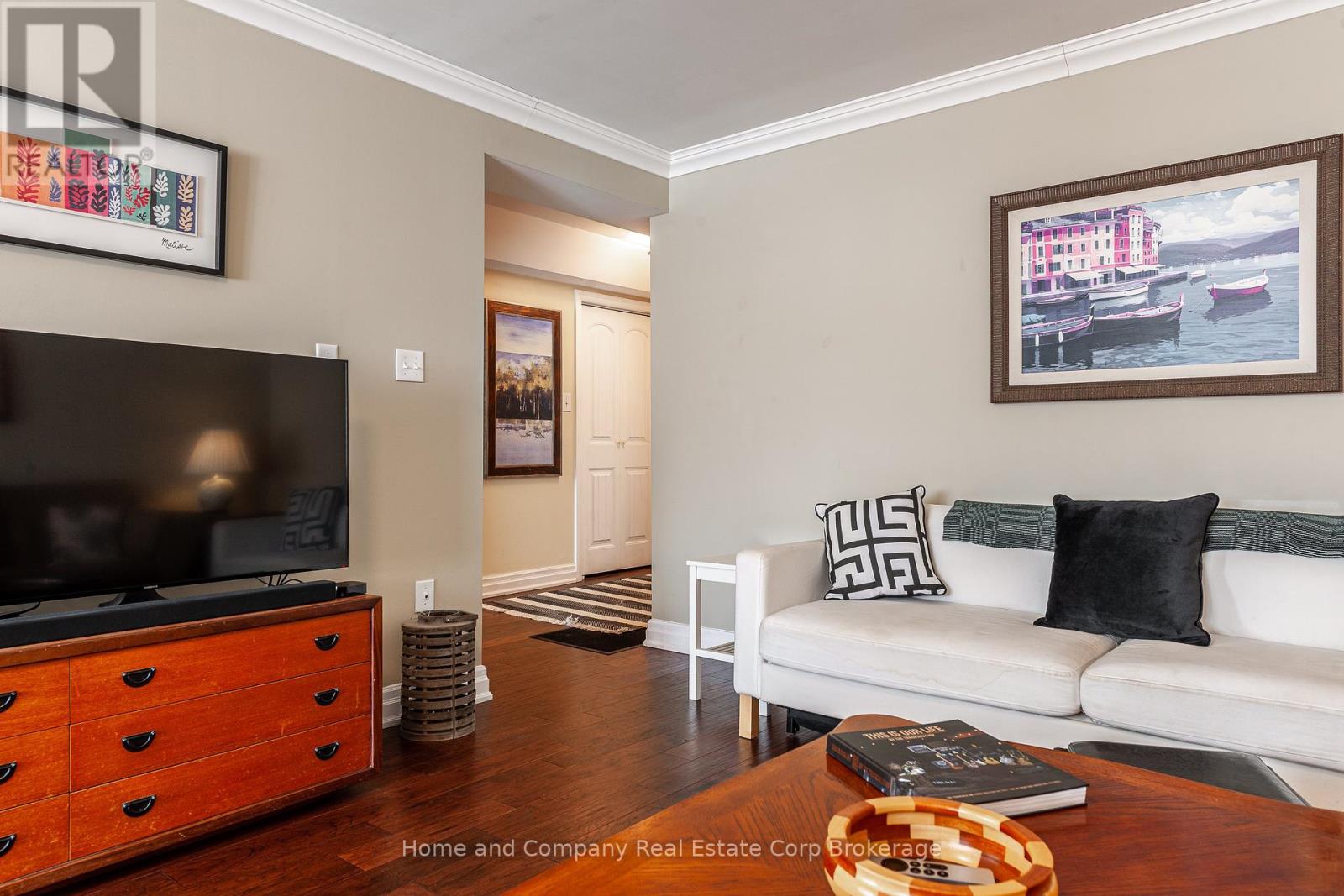 203 - 30 Front Street, Stratford, Ontario  N5A 7S3 - Photo 10 - X12050934