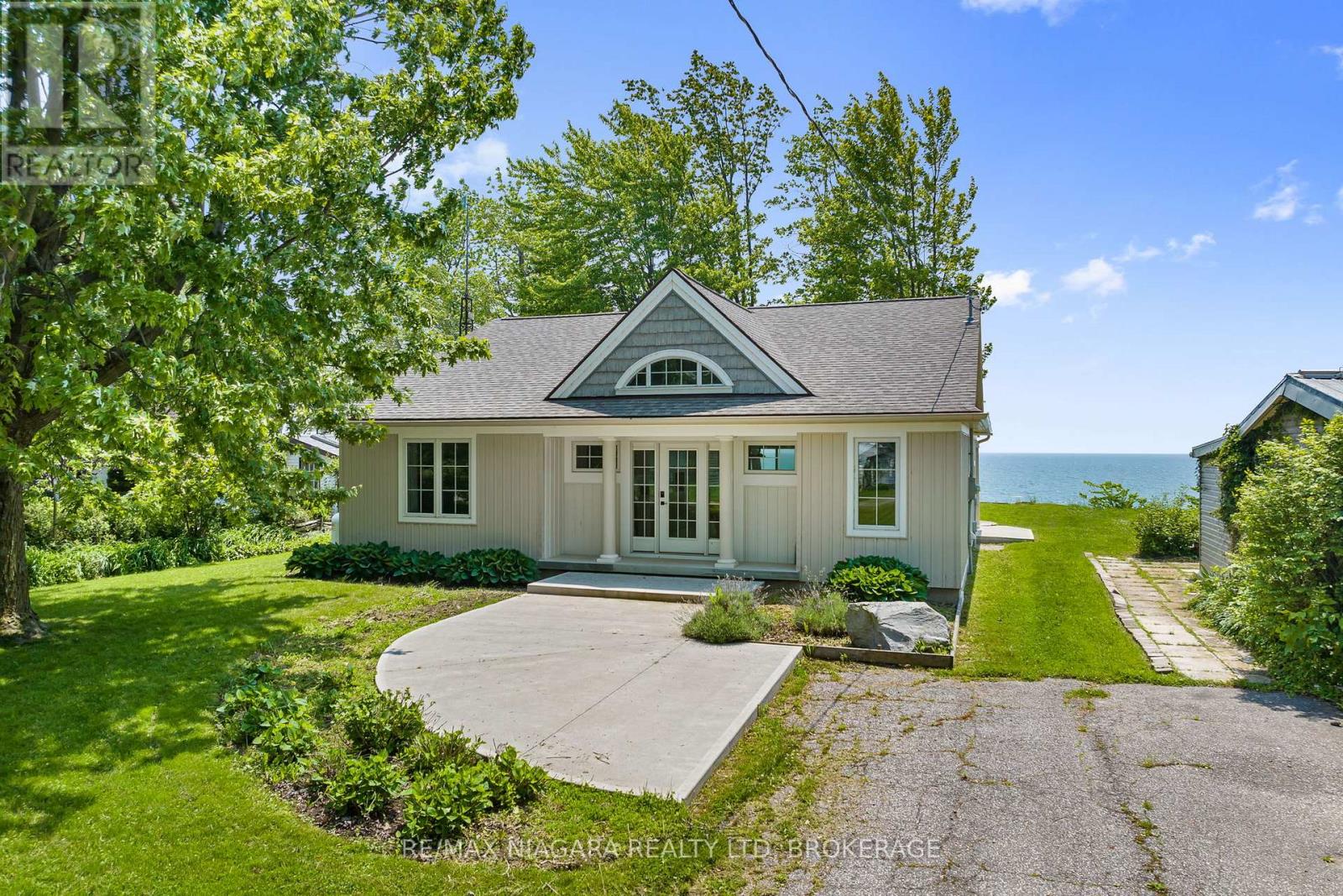 15 Derner Line, Haldimand (Dunnville), Ontario  N0A 1K0 - Photo 1 - X12047739