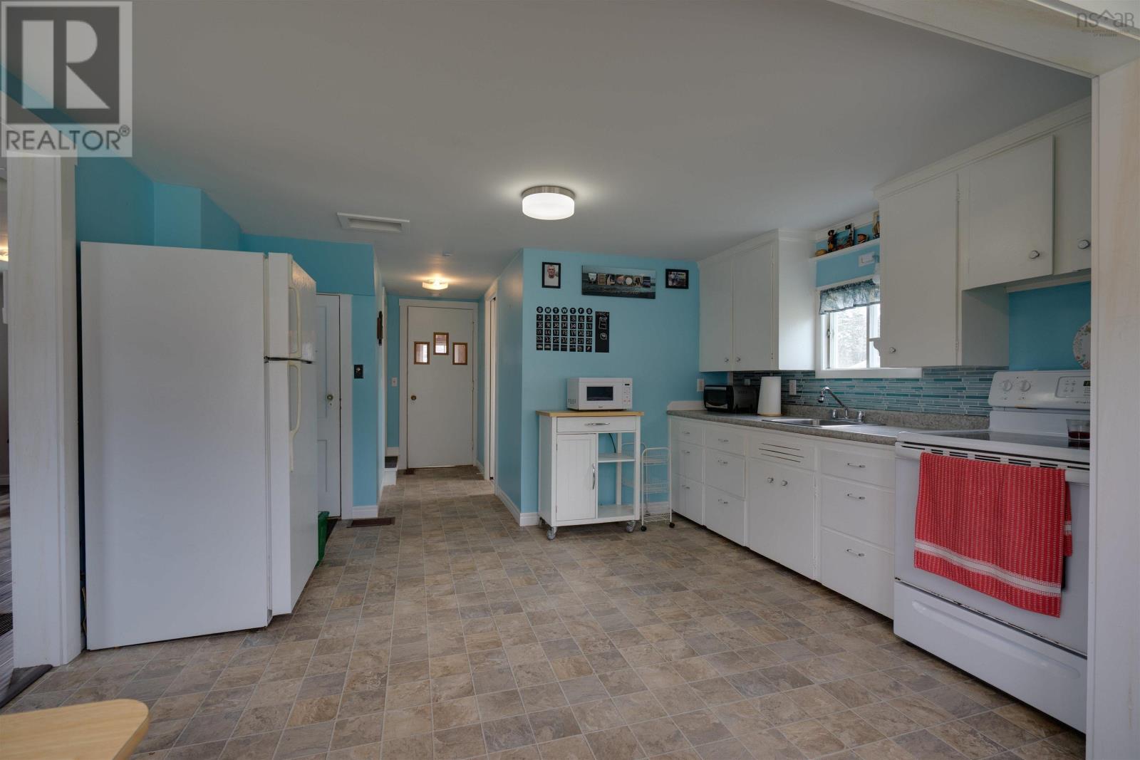 1528 2nd Division Road, Meteghan Station, Nova Scotia  B0W 2L0 - Photo 9 - 202506242