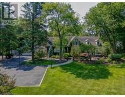 1059 SCENIC Drive, Hamilton, Ontario