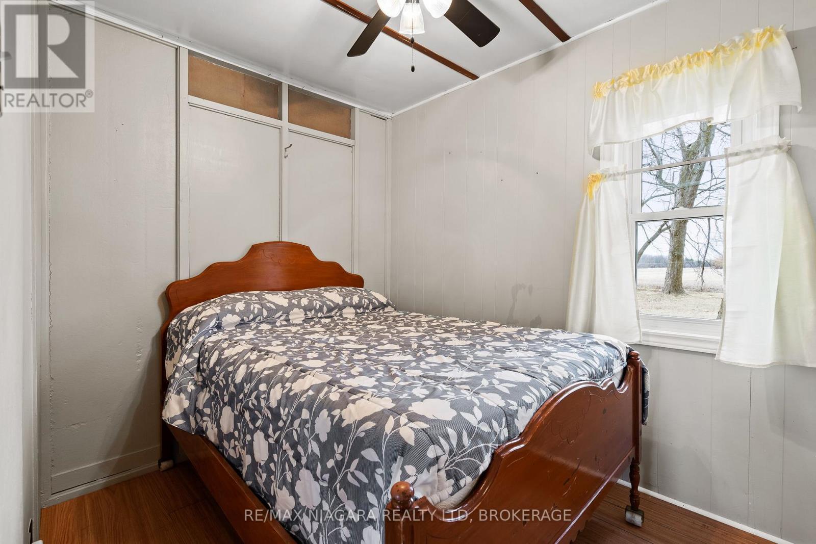 32 Erie Heights Line, Haldimand (Dunnville), Ontario  N0A 1K0 - Photo 21 - X12047863