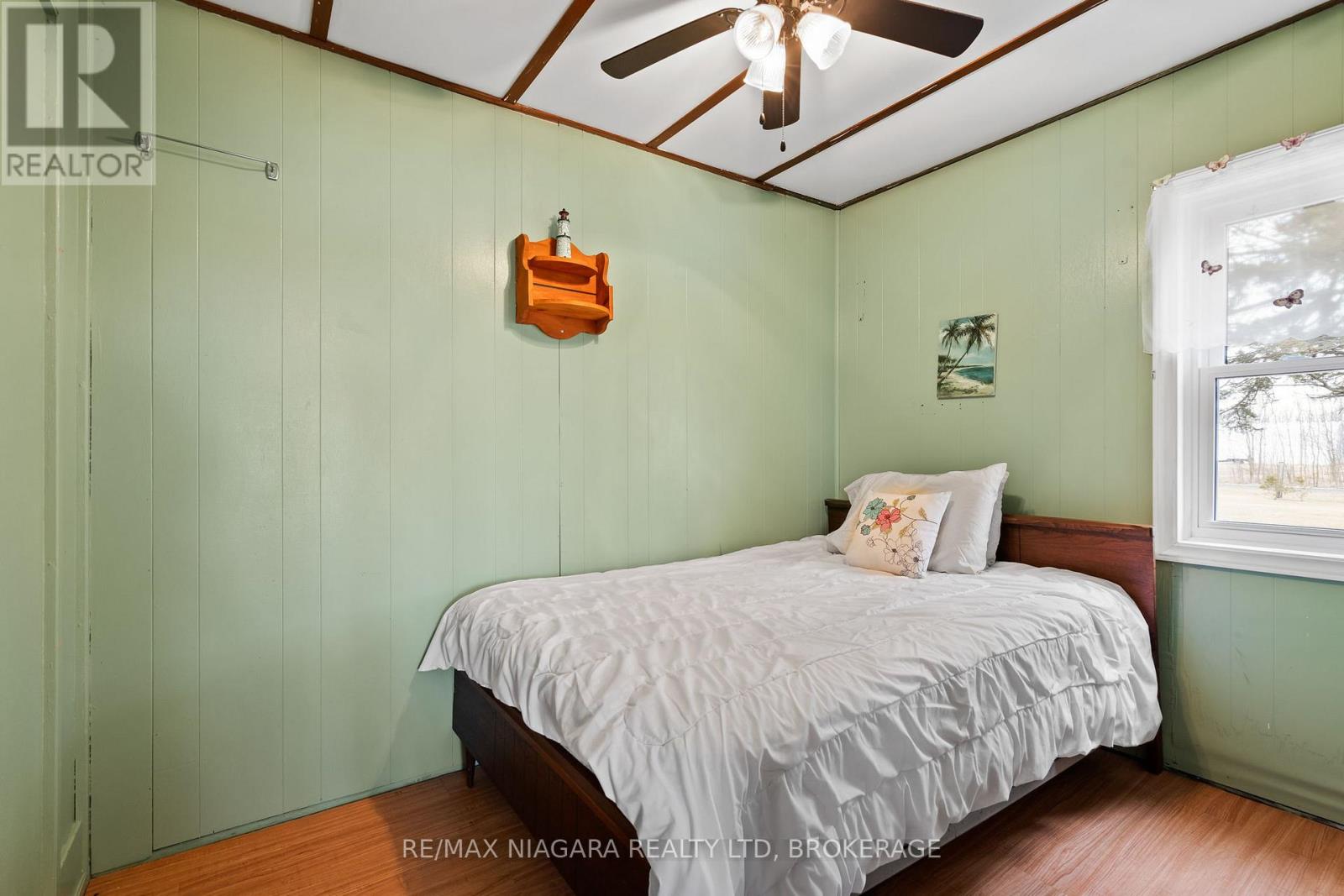 32 Erie Heights Line, Haldimand (Dunnville), Ontario  N0A 1K0 - Photo 22 - X12047863