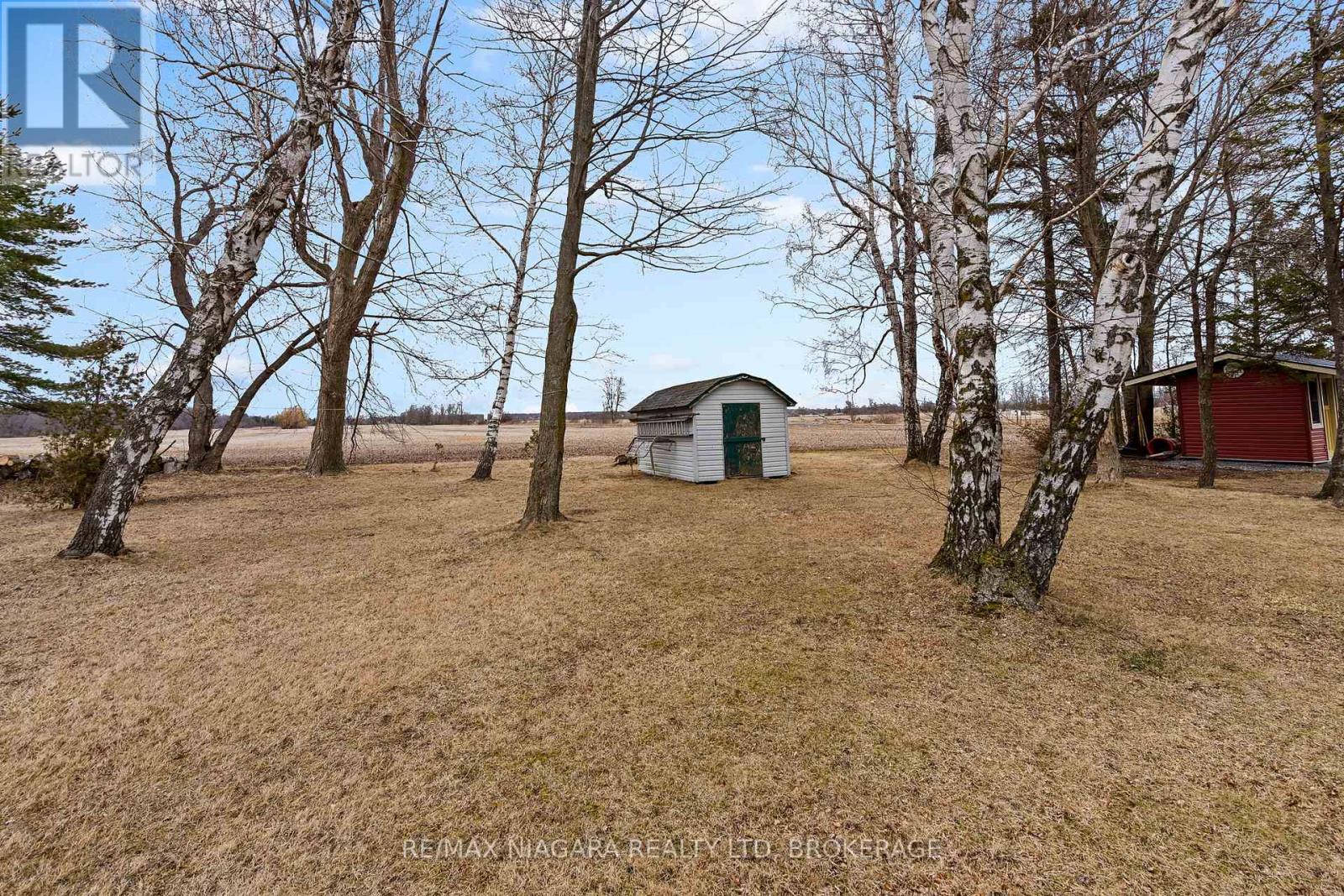 32 Erie Heights Line, Haldimand (Dunnville), Ontario  N0A 1K0 - Photo 26 - X12047863