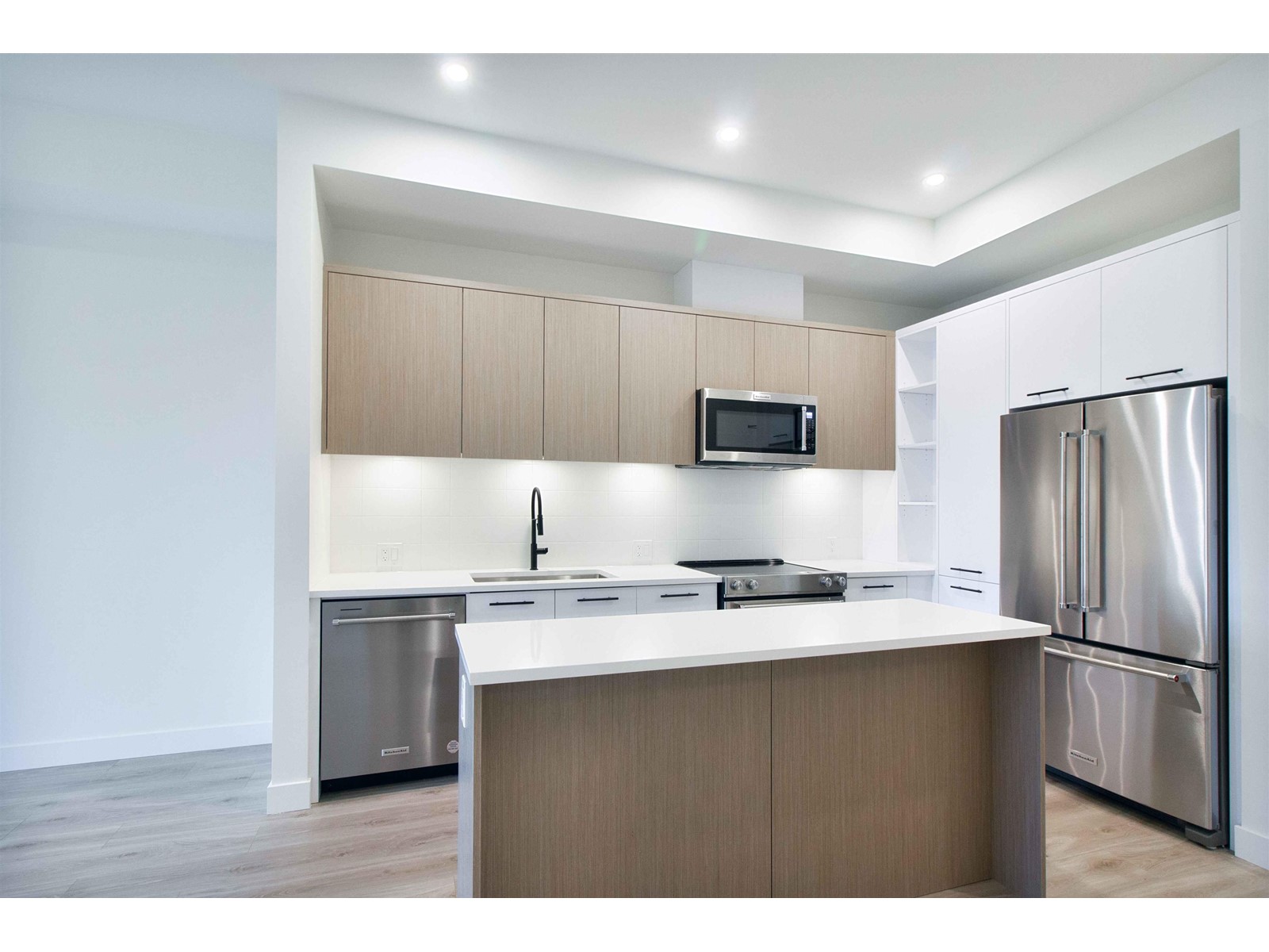 411 2620 152 Street, Surrey, British Columbia  V4P 0H8 - Photo 4 - R2981340