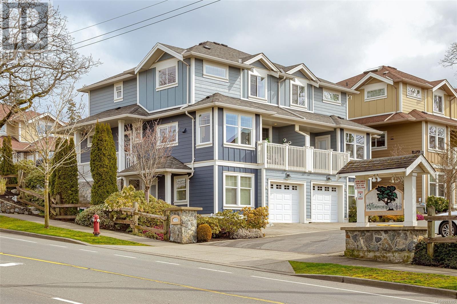 Property at 6 4583 Wilkinson Rd image 1
