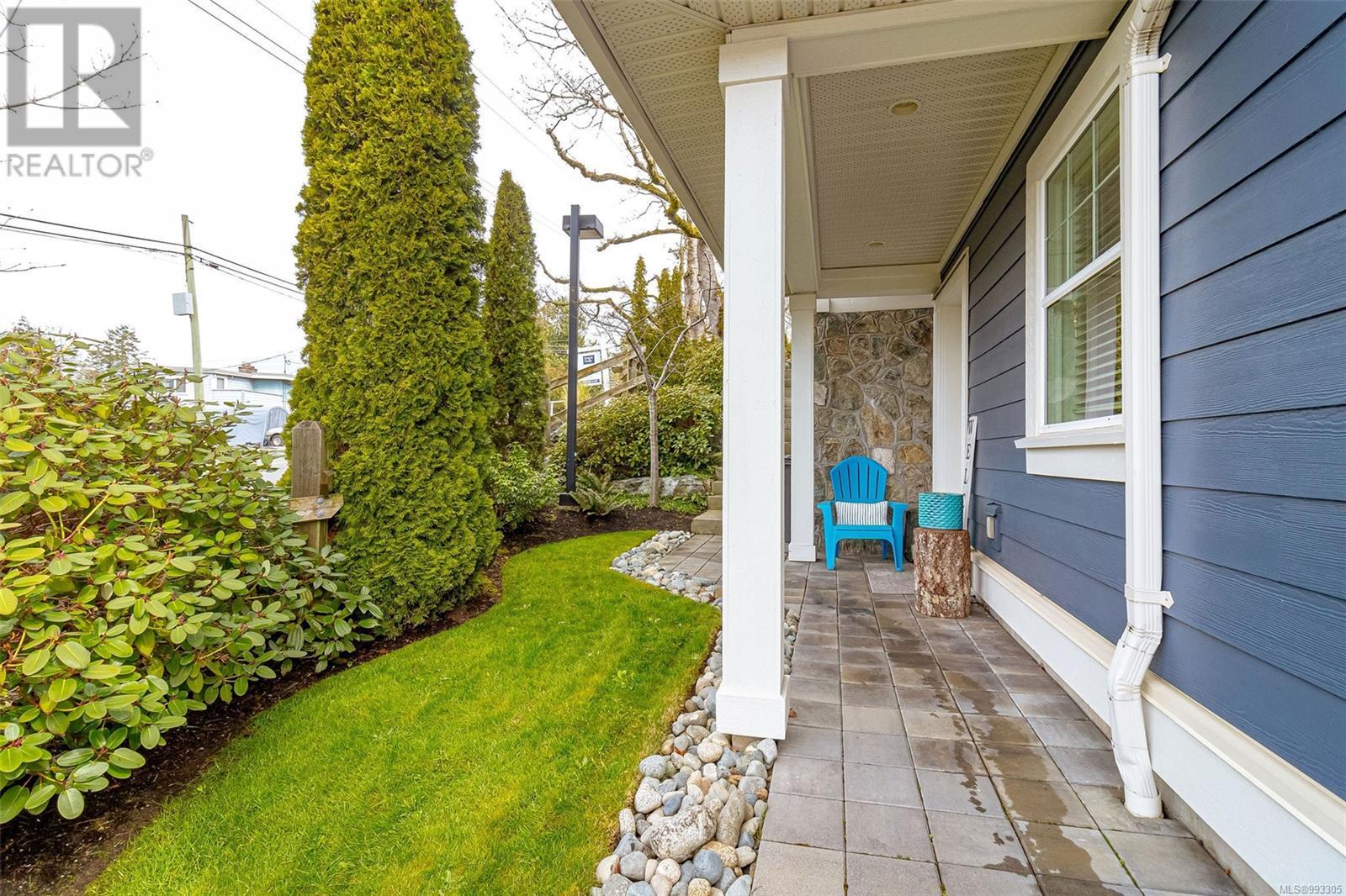 Property at 6 4583 Wilkinson Rd image 4