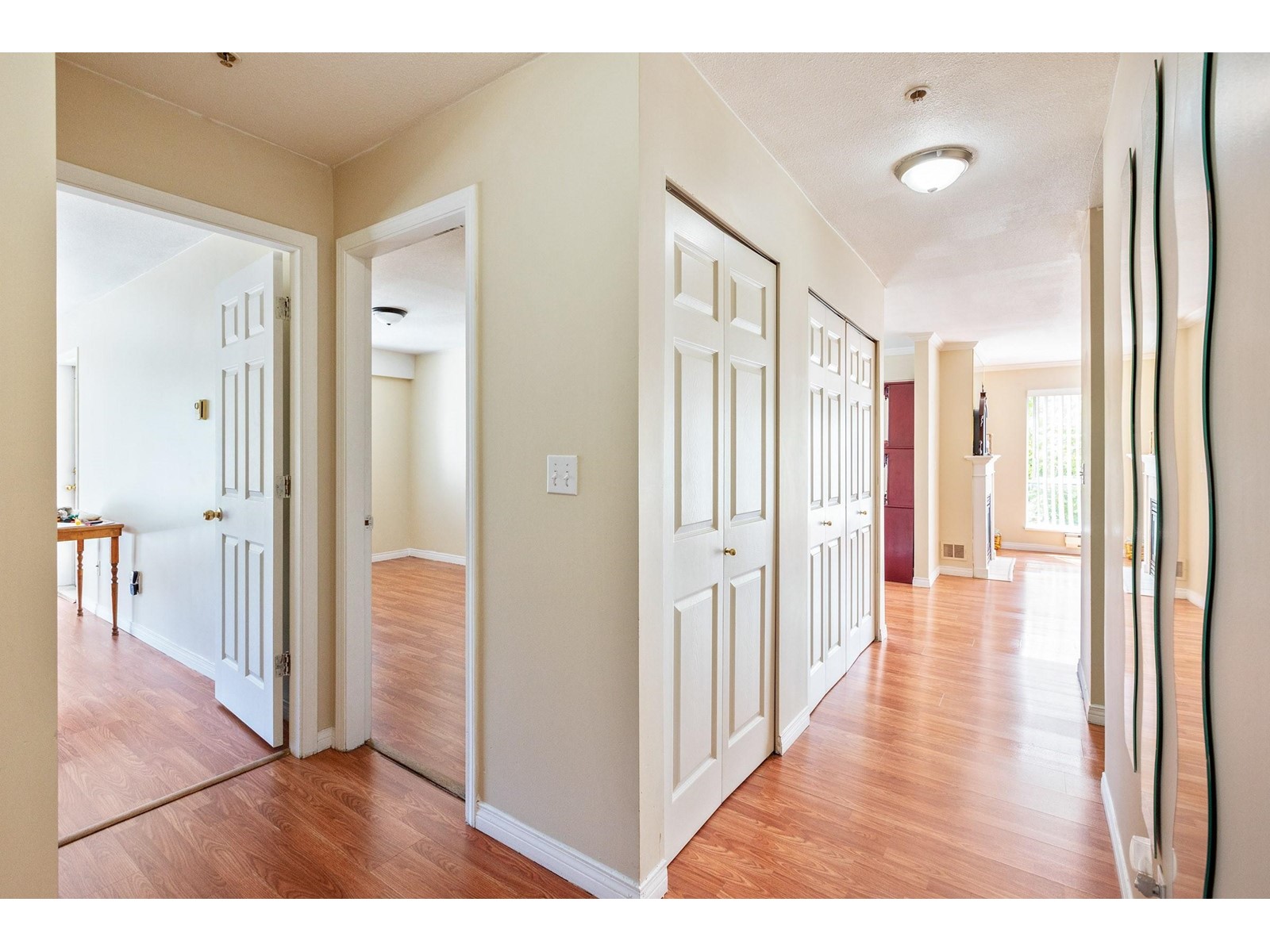 202 9951 152 Street, Surrey, British Columbia  V3R 4G5 - Photo 5 - R2982795