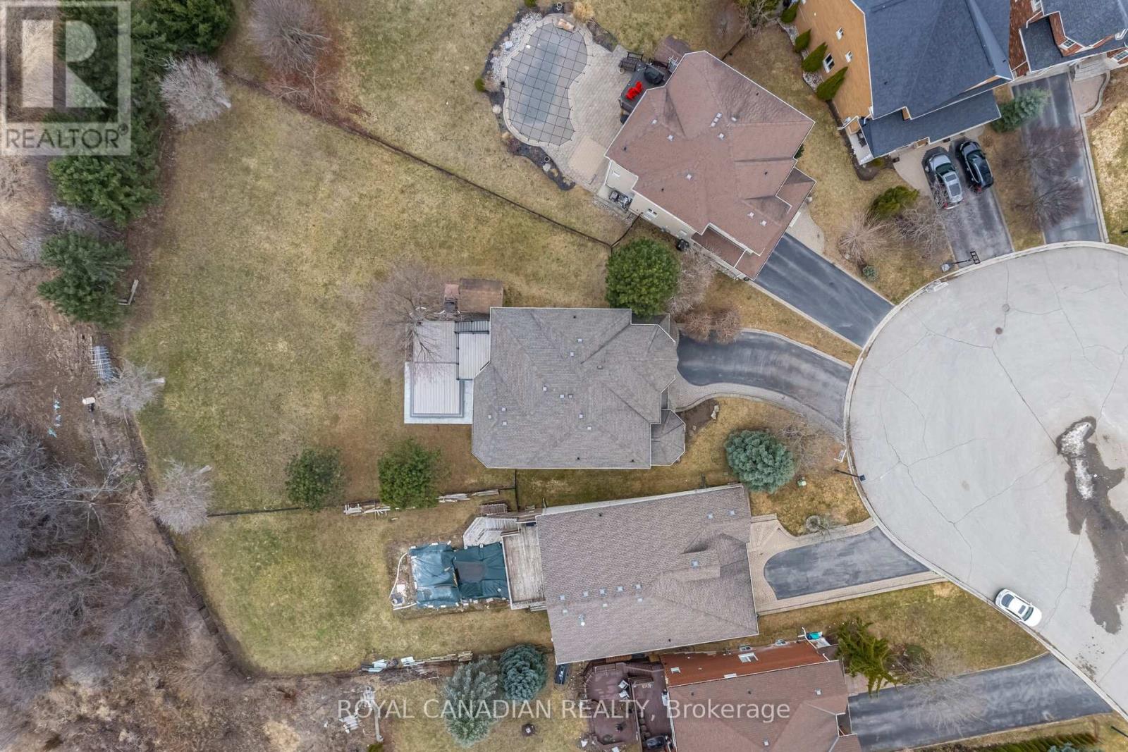 Property at 678 MADELINE HEIGHTS image 3